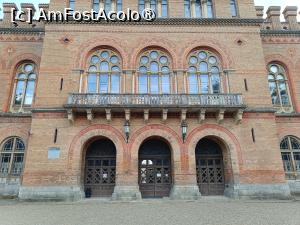 [P79] Cernăuți, Universitatea Națională „Iuri Fedkovici”,  Clădirea Rectoratului văzută din Parcul Dendrologic » foto by mprofeanu
 - 
<span class="allrVoted glyphicon glyphicon-heart hidden" id="av1507671"></span>
<a class="m-l-10 hidden" id="sv1507671" onclick="voting_Foto_DelVot(,1507671,8421)" role="button">șterge vot <span class="glyphicon glyphicon-remove"></span></a>
<a id="v91507671" class=" c-red"  onclick="voting_Foto_SetVot(1507671)" role="button"><span class="glyphicon glyphicon-heart-empty"></span> <b>LIKE</b> = Votează poza</a> <img class="hidden"  id="f1507671W9" src="/imagini/loader.gif" border="0" /><span class="AjErrMes hidden" id="e1507671ErM"></span>