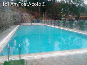 [P17] Piscina exterioara e bine pazita de o padure-ntreaga de brazi » foto by dorgo
 - 
<span class="allrVoted glyphicon glyphicon-heart hidden" id="av816641"></span>
<a class="m-l-10 hidden" id="sv816641" onclick="voting_Foto_DelVot(,816641,8452)" role="button">șterge vot <span class="glyphicon glyphicon-remove"></span></a>
<a id="v9816641" class=" c-red"  onclick="voting_Foto_SetVot(816641)" role="button"><span class="glyphicon glyphicon-heart-empty"></span> <b>LIKE</b> = Votează poza</a> <img class="hidden"  id="f816641W9" src="/imagini/loader.gif" border="0" /><span class="AjErrMes hidden" id="e816641ErM"></span>