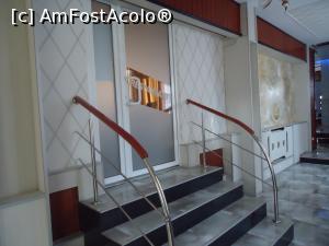 [P04] acces restaurant » foto by VOIAJ
 - 
<span class="allrVoted glyphicon glyphicon-heart hidden" id="av924067"></span>
<a class="m-l-10 hidden" id="sv924067" onclick="voting_Foto_DelVot(,924067,8472)" role="button">șterge vot <span class="glyphicon glyphicon-remove"></span></a>
<a id="v9924067" class=" c-red"  onclick="voting_Foto_SetVot(924067)" role="button"><span class="glyphicon glyphicon-heart-empty"></span> <b>LIKE</b> = Votează poza</a> <img class="hidden"  id="f924067W9" src="/imagini/loader.gif" border="0" /><span class="AjErrMes hidden" id="e924067ErM"></span>