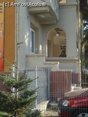 [P07] hotel in exterior » foto by VOIAJ
 - 
<span class="allrVoted glyphicon glyphicon-heart hidden" id="av924074"></span>
<a class="m-l-10 hidden" id="sv924074" onclick="voting_Foto_DelVot(,924074,8472)" role="button">șterge vot <span class="glyphicon glyphicon-remove"></span></a>
<a id="v9924074" class=" c-red"  onclick="voting_Foto_SetVot(924074)" role="button"><span class="glyphicon glyphicon-heart-empty"></span> <b>LIKE</b> = Votează poza</a> <img class="hidden"  id="f924074W9" src="/imagini/loader.gif" border="0" /><span class="AjErrMes hidden" id="e924074ErM"></span>