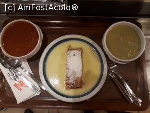 [P75] Pe ghețarul Hintertuxer - autoservirea de la nivelul 1. Supă cremă de mazăre, o supă de gulaș și un ștrudel cu sos de vanilie.  » foto by Aurici
 - 
<span class="allrVoted glyphicon glyphicon-heart hidden" id="av1039969"></span>
<a class="m-l-10 hidden" id="sv1039969" onclick="voting_Foto_DelVot(,1039969,8584)" role="button">șterge vot <span class="glyphicon glyphicon-remove"></span></a>
<a id="v91039969" class=" c-red"  onclick="voting_Foto_SetVot(1039969)" role="button"><span class="glyphicon glyphicon-heart-empty"></span> <b>LIKE</b> = Votează poza</a> <img class="hidden"  id="f1039969W9" src="/imagini/loader.gif" border="0" /><span class="AjErrMes hidden" id="e1039969ErM"></span>