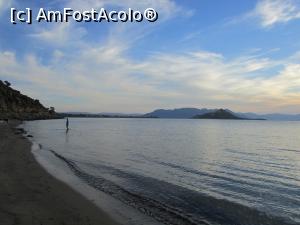 [P48] Mai la sud de Marathonas » foto by crismis
 - 
<span class="allrVoted glyphicon glyphicon-heart hidden" id="av807336"></span>
<a class="m-l-10 hidden" id="sv807336" onclick="voting_Foto_DelVot(,807336,8651)" role="button">șterge vot <span class="glyphicon glyphicon-remove"></span></a>
<a id="v9807336" class=" c-red"  onclick="voting_Foto_SetVot(807336)" role="button"><span class="glyphicon glyphicon-heart-empty"></span> <b>LIKE</b> = Votează poza</a> <img class="hidden"  id="f807336W9" src="/imagini/loader.gif" border="0" /><span class="AjErrMes hidden" id="e807336ErM"></span>