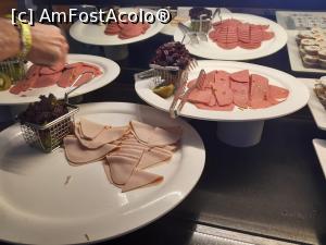 [P01] Ce o sa aveti de ales in fiecare dimineata???? » foto by Alex Victor*
 - 
<span class="allrVoted glyphicon glyphicon-heart hidden" id="av1231327"></span>
<a class="m-l-10 hidden" id="sv1231327" onclick="voting_Foto_DelVot(,1231327,8653)" role="button">șterge vot <span class="glyphicon glyphicon-remove"></span></a>
<a id="v91231327" class=" c-red"  onclick="voting_Foto_SetVot(1231327)" role="button"><span class="glyphicon glyphicon-heart-empty"></span> <b>LIKE</b> = Votează poza</a> <img class="hidden"  id="f1231327W9" src="/imagini/loader.gif" border="0" /><span class="AjErrMes hidden" id="e1231327ErM"></span>