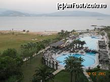 [P11] Piscinele si pool barul » foto by MihaiSpeteanu
 - 
<span class="allrVoted glyphicon glyphicon-heart hidden" id="av468613"></span>
<a class="m-l-10 hidden" id="sv468613" onclick="voting_Foto_DelVot(,468613,8653)" role="button">șterge vot <span class="glyphicon glyphicon-remove"></span></a>
<a id="v9468613" class=" c-red"  onclick="voting_Foto_SetVot(468613)" role="button"><span class="glyphicon glyphicon-heart-empty"></span> <b>LIKE</b> = Votează poza</a> <img class="hidden"  id="f468613W9" src="/imagini/loader.gif" border="0" /><span class="AjErrMes hidden" id="e468613ErM"></span>