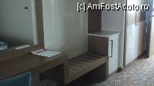 [P20] dulap cu 3 usi, seif in el, minibar, desupralui un dulap cu rafturi » foto by eug
 - 
<span class="allrVoted glyphicon glyphicon-heart hidden" id="av208516"></span>
<a class="m-l-10 hidden" id="sv208516" onclick="voting_Foto_DelVot(,208516,8653)" role="button">șterge vot <span class="glyphicon glyphicon-remove"></span></a>
<a id="v9208516" class=" c-red"  onclick="voting_Foto_SetVot(208516)" role="button"><span class="glyphicon glyphicon-heart-empty"></span> <b>LIKE</b> = Votează poza</a> <img class="hidden"  id="f208516W9" src="/imagini/loader.gif" border="0" /><span class="AjErrMes hidden" id="e208516ErM"></span>