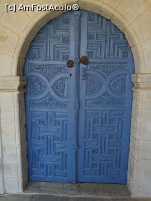 [P22] Mânăstirea Sf. Cruce » foto by crismis
 - 
<span class="allrVoted glyphicon glyphicon-heart hidden" id="av999716"></span>
<a class="m-l-10 hidden" id="sv999716" onclick="voting_Foto_DelVot(,999716,8662)" role="button">șterge vot <span class="glyphicon glyphicon-remove"></span></a>
<a id="v9999716" class=" c-red"  onclick="voting_Foto_SetVot(999716)" role="button"><span class="glyphicon glyphicon-heart-empty"></span> <b>LIKE</b> = Votează poza</a> <img class="hidden"  id="f999716W9" src="/imagini/loader.gif" border="0" /><span class="AjErrMes hidden" id="e999716ErM"></span>