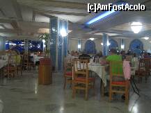 [P22] restaurantul hotelului plin de aceleasi datalii albastre specifice zonei » foto by adelaela
 - 
<span class="allrVoted glyphicon glyphicon-heart hidden" id="av216383"></span>
<a class="m-l-10 hidden" id="sv216383" onclick="voting_Foto_DelVot(,216383,8759)" role="button">șterge vot <span class="glyphicon glyphicon-remove"></span></a>
<a id="v9216383" class=" c-red"  onclick="voting_Foto_SetVot(216383)" role="button"><span class="glyphicon glyphicon-heart-empty"></span> <b>LIKE</b> = Votează poza</a> <img class="hidden"  id="f216383W9" src="/imagini/loader.gif" border="0" /><span class="AjErrMes hidden" id="e216383ErM"></span>