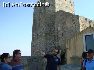 [P20] Ruinele castelului Palmela si ghidul meu portughez Hugo.  » foto by mireille
 - 
<span class="allrVoted glyphicon glyphicon-heart hidden" id="av925787"></span>
<a class="m-l-10 hidden" id="sv925787" onclick="voting_Foto_DelVot(,925787,8769)" role="button">șterge vot <span class="glyphicon glyphicon-remove"></span></a>
<a id="v9925787" class=" c-red"  onclick="voting_Foto_SetVot(925787)" role="button"><span class="glyphicon glyphicon-heart-empty"></span> <b>LIKE</b> = Votează poza</a> <img class="hidden"  id="f925787W9" src="/imagini/loader.gif" border="0" /><span class="AjErrMes hidden" id="e925787ErM"></span>