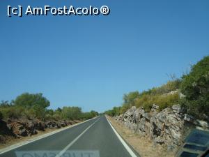 [P23] Acesta e peisajul arid al Arrabidei vazut de pe sosea, la stanga e Atlanticul.  » foto by mireille
 - 
<span class="allrVoted glyphicon glyphicon-heart hidden" id="av925790"></span>
<a class="m-l-10 hidden" id="sv925790" onclick="voting_Foto_DelVot(,925790,8769)" role="button">șterge vot <span class="glyphicon glyphicon-remove"></span></a>
<a id="v9925790" class=" c-red"  onclick="voting_Foto_SetVot(925790)" role="button"><span class="glyphicon glyphicon-heart-empty"></span> <b>LIKE</b> = Votează poza</a> <img class="hidden"  id="f925790W9" src="/imagini/loader.gif" border="0" /><span class="AjErrMes hidden" id="e925790ErM"></span>