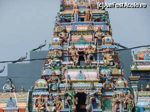 [P11] Templu Hindus » foto by corina pavel
 - 
<span class="allrVoted glyphicon glyphicon-heart hidden" id="av588697"></span>
<a class="m-l-10 hidden" id="sv588697" onclick="voting_Foto_DelVot(,588697,8783)" role="button">șterge vot <span class="glyphicon glyphicon-remove"></span></a>
<a id="v9588697" class=" c-red"  onclick="voting_Foto_SetVot(588697)" role="button"><span class="glyphicon glyphicon-heart-empty"></span> <b>LIKE</b> = Votează poza</a> <img class="hidden"  id="f588697W9" src="/imagini/loader.gif" border="0" /><span class="AjErrMes hidden" id="e588697ErM"></span>
