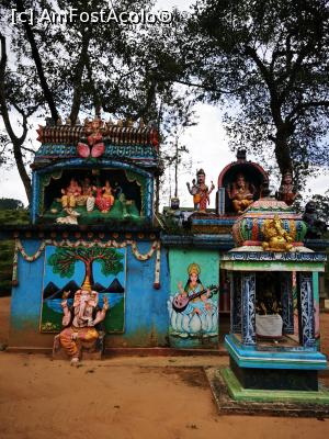 [P20] Un mic templu hindu » foto by cata2106
 - 
<span class="allrVoted glyphicon glyphicon-heart hidden" id="av1291032"></span>
<a class="m-l-10 hidden" id="sv1291032" onclick="voting_Foto_DelVot(,1291032,8783)" role="button">șterge vot <span class="glyphicon glyphicon-remove"></span></a>
<a id="v91291032" class=" c-red"  onclick="voting_Foto_SetVot(1291032)" role="button"><span class="glyphicon glyphicon-heart-empty"></span> <b>LIKE</b> = Votează poza</a> <img class="hidden"  id="f1291032W9" src="/imagini/loader.gif" border="0" /><span class="AjErrMes hidden" id="e1291032ErM"></span>