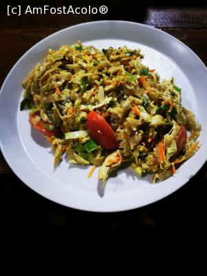 [P39] Kottu Roti » foto by cata2106
 - 
<span class="allrVoted glyphicon glyphicon-heart hidden" id="av1291051"></span>
<a class="m-l-10 hidden" id="sv1291051" onclick="voting_Foto_DelVot(,1291051,8783)" role="button">șterge vot <span class="glyphicon glyphicon-remove"></span></a>
<a id="v91291051" class=" c-red"  onclick="voting_Foto_SetVot(1291051)" role="button"><span class="glyphicon glyphicon-heart-empty"></span> <b>LIKE</b> = Votează poza</a> <img class="hidden"  id="f1291051W9" src="/imagini/loader.gif" border="0" /><span class="AjErrMes hidden" id="e1291051ErM"></span>