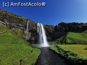 [P44] Seljalandsfoss - vedere de vedere :))  » foto by le_maitre
 - 
<span class="allrVoted glyphicon glyphicon-heart hidden" id="av1154585"></span>
<a class="m-l-10 hidden" id="sv1154585" onclick="voting_Foto_DelVot(,1154585,8786)" role="button">șterge vot <span class="glyphicon glyphicon-remove"></span></a>
<a id="v91154585" class=" c-red"  onclick="voting_Foto_SetVot(1154585)" role="button"><span class="glyphicon glyphicon-heart-empty"></span> <b>LIKE</b> = Votează poza</a> <img class="hidden"  id="f1154585W9" src="/imagini/loader.gif" border="0" /><span class="AjErrMes hidden" id="e1154585ErM"></span>