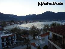 [P09] O parte din superba vedere de la balcon » foto by Cristina67
 - 
<span class="allrVoted glyphicon glyphicon-heart hidden" id="av198433"></span>
<a class="m-l-10 hidden" id="sv198433" onclick="voting_Foto_DelVot(,198433,8864)" role="button">șterge vot <span class="glyphicon glyphicon-remove"></span></a>
<a id="v9198433" class=" c-red"  onclick="voting_Foto_SetVot(198433)" role="button"><span class="glyphicon glyphicon-heart-empty"></span> <b>LIKE</b> = Votează poza</a> <img class="hidden"  id="f198433W9" src="/imagini/loader.gif" border="0" /><span class="AjErrMes hidden" id="e198433ErM"></span>
