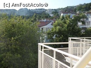 [P03] Alta vedere de pe balcon: stanci, case si tei » foto by kikiritzi
 - 
<span class="allrVoted glyphicon glyphicon-heart hidden" id="av872780"></span>
<a class="m-l-10 hidden" id="sv872780" onclick="voting_Foto_DelVot(,872780,8865)" role="button">șterge vot <span class="glyphicon glyphicon-remove"></span></a>
<a id="v9872780" class=" c-red"  onclick="voting_Foto_SetVot(872780)" role="button"><span class="glyphicon glyphicon-heart-empty"></span> <b>LIKE</b> = Votează poza</a> <img class="hidden"  id="f872780W9" src="/imagini/loader.gif" border="0" /><span class="AjErrMes hidden" id="e872780ErM"></span>