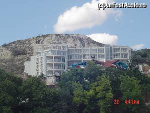 [P05] Un hotel aproape de plaja publica » foto by dorinakiss
 - 
<span class="allrVoted glyphicon glyphicon-heart hidden" id="av577733"></span>
<a class="m-l-10 hidden" id="sv577733" onclick="voting_Foto_DelVot(,577733,8865)" role="button">șterge vot <span class="glyphicon glyphicon-remove"></span></a>
<a id="v9577733" class=" c-red"  onclick="voting_Foto_SetVot(577733)" role="button"><span class="glyphicon glyphicon-heart-empty"></span> <b>LIKE</b> = Votează poza</a> <img class="hidden"  id="f577733W9" src="/imagini/loader.gif" border="0" /><span class="AjErrMes hidden" id="e577733ErM"></span>