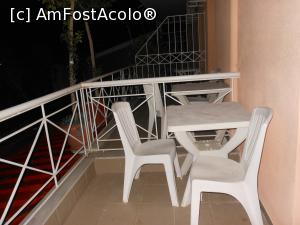 [P26] Kalambaka - Hotel Kosta Famissi. Balconul.  » foto by iulianic
 - 
<span class="allrVoted glyphicon glyphicon-heart hidden" id="av1068686"></span>
<a class="m-l-10 hidden" id="sv1068686" onclick="voting_Foto_DelVot(,1068686,8940)" role="button">șterge vot <span class="glyphicon glyphicon-remove"></span></a>
<a id="v91068686" class=" c-red"  onclick="voting_Foto_SetVot(1068686)" role="button"><span class="glyphicon glyphicon-heart-empty"></span> <b>LIKE</b> = Votează poza</a> <img class="hidden"  id="f1068686W9" src="/imagini/loader.gif" border="0" /><span class="AjErrMes hidden" id="e1068686ErM"></span>