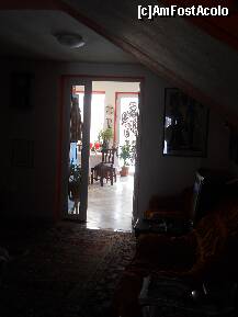 [P28] din holul de la intrare se intrevede sala de mese » foto by madalitza17
 - 
<span class="allrVoted glyphicon glyphicon-heart hidden" id="av202117"></span>
<a class="m-l-10 hidden" id="sv202117" onclick="voting_Foto_DelVot(,202117,8951)" role="button">șterge vot <span class="glyphicon glyphicon-remove"></span></a>
<a id="v9202117" class=" c-red"  onclick="voting_Foto_SetVot(202117)" role="button"><span class="glyphicon glyphicon-heart-empty"></span> <b>LIKE</b> = Votează poza</a> <img class="hidden"  id="f202117W9" src="/imagini/loader.gif" border="0" /><span class="AjErrMes hidden" id="e202117ErM"></span>