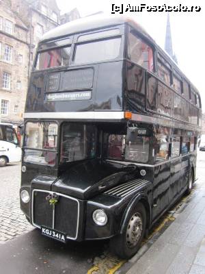 [P72] Un autobuz care face seara tururi fantomatice.  » foto by ariciu*
 - 
<span class="allrVoted glyphicon glyphicon-heart hidden" id="av502813"></span>
<a class="m-l-10 hidden" id="sv502813" onclick="voting_Foto_DelVot(,502813,9014)" role="button">șterge vot <span class="glyphicon glyphicon-remove"></span></a>
<a id="v9502813" class=" c-red"  onclick="voting_Foto_SetVot(502813)" role="button"><span class="glyphicon glyphicon-heart-empty"></span> <b>LIKE</b> = Votează poza</a> <img class="hidden"  id="f502813W9" src="/imagini/loader.gif" border="0" /><span class="AjErrMes hidden" id="e502813ErM"></span>