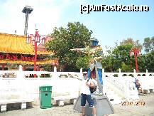 [P14] Un 'samurai' la PortAventura » foto by bitnic
 - 
<span class="allrVoted glyphicon glyphicon-heart hidden" id="av348236"></span>
<a class="m-l-10 hidden" id="sv348236" onclick="voting_Foto_DelVot(,348236,9107)" role="button">șterge vot <span class="glyphicon glyphicon-remove"></span></a>
<a id="v9348236" class=" c-red"  onclick="voting_Foto_SetVot(348236)" role="button"><span class="glyphicon glyphicon-heart-empty"></span> <b>LIKE</b> = Votează poza</a> <img class="hidden"  id="f348236W9" src="/imagini/loader.gif" border="0" /><span class="AjErrMes hidden" id="e348236ErM"></span>