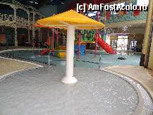 [P04] Zona Indoor pentru copii » foto by bogdanfifa
 - 
<span class="allrVoted glyphicon glyphicon-heart hidden" id="av326232"></span>
<a class="m-l-10 hidden" id="sv326232" onclick="voting_Foto_DelVot(,326232,9107)" role="button">șterge vot <span class="glyphicon glyphicon-remove"></span></a>
<a id="v9326232" class=" c-red"  onclick="voting_Foto_SetVot(326232)" role="button"><span class="glyphicon glyphicon-heart-empty"></span> <b>LIKE</b> = Votează poza</a> <img class="hidden"  id="f326232W9" src="/imagini/loader.gif" border="0" /><span class="AjErrMes hidden" id="e326232ErM"></span>