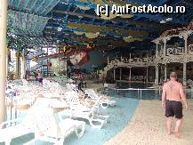 [P05] Piscina Indoor » foto by bogdanfifa
 - 
<span class="allrVoted glyphicon glyphicon-heart hidden" id="av326233"></span>
<a class="m-l-10 hidden" id="sv326233" onclick="voting_Foto_DelVot(,326233,9107)" role="button">șterge vot <span class="glyphicon glyphicon-remove"></span></a>
<a id="v9326233" class=" c-red"  onclick="voting_Foto_SetVot(326233)" role="button"><span class="glyphicon glyphicon-heart-empty"></span> <b>LIKE</b> = Votează poza</a> <img class="hidden"  id="f326233W9" src="/imagini/loader.gif" border="0" /><span class="AjErrMes hidden" id="e326233ErM"></span>