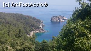 [P05] panorama taverna pe traseul Skala Potamia- Potos » foto by Danutzza
 - 
<span class="allrVoted glyphicon glyphicon-heart hidden" id="av944219"></span>
<a class="m-l-10 hidden" id="sv944219" onclick="voting_Foto_DelVot(,944219,9283)" role="button">șterge vot <span class="glyphicon glyphicon-remove"></span></a>
<a id="v9944219" class=" c-red"  onclick="voting_Foto_SetVot(944219)" role="button"><span class="glyphicon glyphicon-heart-empty"></span> <b>LIKE</b> = Votează poza</a> <img class="hidden"  id="f944219W9" src="/imagini/loader.gif" border="0" /><span class="AjErrMes hidden" id="e944219ErM"></span>