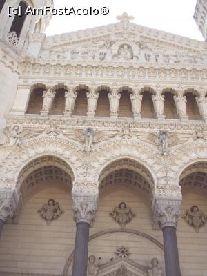 [P10] Basilique de Notre-Dame-de-Fourvière » foto by Carmen Ion
 - 
<span class="allrVoted glyphicon glyphicon-heart hidden" id="av929822"></span>
<a class="m-l-10 hidden" id="sv929822" onclick="voting_Foto_DelVot(,929822,9297)" role="button">șterge vot <span class="glyphicon glyphicon-remove"></span></a>
<a id="v9929822" class=" c-red"  onclick="voting_Foto_SetVot(929822)" role="button"><span class="glyphicon glyphicon-heart-empty"></span> <b>LIKE</b> = Votează poza</a> <img class="hidden"  id="f929822W9" src="/imagini/loader.gif" border="0" /><span class="AjErrMes hidden" id="e929822ErM"></span>