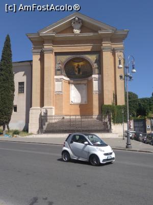 [P19] 19. Ceea ce am crezut că este ”Scala Santa”, în realitate este ”Triclinium Leoninum” din vechiul ”Palazzo del Laterano”.  » foto by msnd
 - 
<span class="allrVoted glyphicon glyphicon-heart hidden" id="av858722"></span>
<a class="m-l-10 hidden" id="sv858722" onclick="voting_Foto_DelVot(,858722,9312)" role="button">șterge vot <span class="glyphicon glyphicon-remove"></span></a>
<a id="v9858722" class=" c-red"  onclick="voting_Foto_SetVot(858722)" role="button"><span class="glyphicon glyphicon-heart-empty"></span> <b>LIKE</b> = Votează poza</a> <img class="hidden"  id="f858722W9" src="/imagini/loader.gif" border="0" /><span class="AjErrMes hidden" id="e858722ErM"></span>