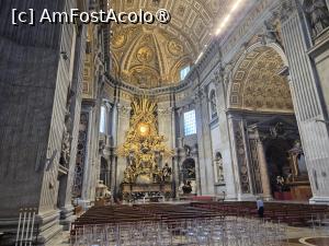 [P72] San Pietro in Vaticano » foto by adso
 - 
<span class="allrVoted glyphicon glyphicon-heart hidden" id="av1493813"></span>
<a class="m-l-10 hidden" id="sv1493813" onclick="voting_Foto_DelVot(,1493813,9312)" role="button">șterge vot <span class="glyphicon glyphicon-remove"></span></a>
<a id="v91493813" class=" c-red"  onclick="voting_Foto_SetVot(1493813)" role="button"><span class="glyphicon glyphicon-heart-empty"></span> <b>LIKE</b> = Votează poza</a> <img class="hidden"  id="f1493813W9" src="/imagini/loader.gif" border="0" /><span class="AjErrMes hidden" id="e1493813ErM"></span>