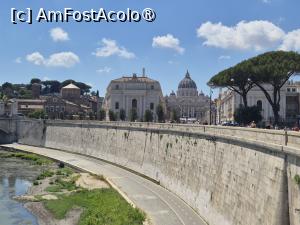 [P89] San Pietro in Vaticano » foto by adso
 - 
<span class="allrVoted glyphicon glyphicon-heart hidden" id="av1493830"></span>
<a class="m-l-10 hidden" id="sv1493830" onclick="voting_Foto_DelVot(,1493830,9312)" role="button">șterge vot <span class="glyphicon glyphicon-remove"></span></a>
<a id="v91493830" class=" c-red"  onclick="voting_Foto_SetVot(1493830)" role="button"><span class="glyphicon glyphicon-heart-empty"></span> <b>LIKE</b> = Votează poza</a> <img class="hidden"  id="f1493830W9" src="/imagini/loader.gif" border="0" /><span class="AjErrMes hidden" id="e1493830ErM"></span>