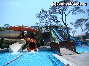 [P19] Tobogane in Aqua Park!  » foto by llia
 - 
<span class="allrVoted glyphicon glyphicon-heart hidden" id="av369299"></span>
<a class="m-l-10 hidden" id="sv369299" onclick="voting_Foto_DelVot(,369299,9343)" role="button">șterge vot <span class="glyphicon glyphicon-remove"></span></a>
<a id="v9369299" class=" c-red"  onclick="voting_Foto_SetVot(369299)" role="button"><span class="glyphicon glyphicon-heart-empty"></span> <b>LIKE</b> = Votează poza</a> <img class="hidden"  id="f369299W9" src="/imagini/loader.gif" border="0" /><span class="AjErrMes hidden" id="e369299ErM"></span>
