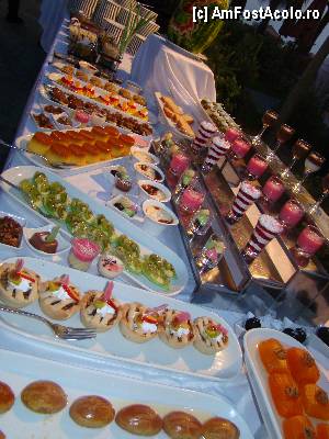 [P35] Delicios!  » foto by llia
 - 
<span class="allrVoted glyphicon glyphicon-heart hidden" id="av369315"></span>
<a class="m-l-10 hidden" id="sv369315" onclick="voting_Foto_DelVot(,369315,9343)" role="button">șterge vot <span class="glyphicon glyphicon-remove"></span></a>
<a id="v9369315" class=" c-red"  onclick="voting_Foto_SetVot(369315)" role="button"><span class="glyphicon glyphicon-heart-empty"></span> <b>LIKE</b> = Votează poza</a> <img class="hidden"  id="f369315W9" src="/imagini/loader.gif" border="0" /><span class="AjErrMes hidden" id="e369315ErM"></span>