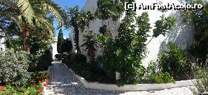 [P16] Curtea hotelului » foto by LeaveYou
 - 
<span class="allrVoted glyphicon glyphicon-heart hidden" id="av527491"></span>
<a class="m-l-10 hidden" id="sv527491" onclick="voting_Foto_DelVot(,527491,9344)" role="button">șterge vot <span class="glyphicon glyphicon-remove"></span></a>
<a id="v9527491" class=" c-red"  onclick="voting_Foto_SetVot(527491)" role="button"><span class="glyphicon glyphicon-heart-empty"></span> <b>LIKE</b> = Votează poza</a> <img class="hidden"  id="f527491W9" src="/imagini/loader.gif" border="0" /><span class="AjErrMes hidden" id="e527491ErM"></span>