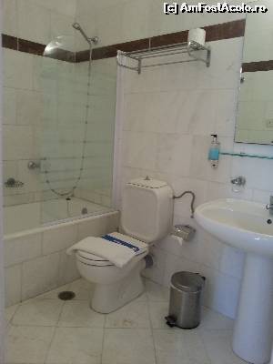 [P04] Grupul sanitar al primei camere » foto by LeaveYou
 - 
<span class="allrVoted glyphicon glyphicon-heart hidden" id="av527478"></span>
<a class="m-l-10 hidden" id="sv527478" onclick="voting_Foto_DelVot(,527478,9344)" role="button">șterge vot <span class="glyphicon glyphicon-remove"></span></a>
<a id="v9527478" class=" c-red"  onclick="voting_Foto_SetVot(527478)" role="button"><span class="glyphicon glyphicon-heart-empty"></span> <b>LIKE</b> = Votează poza</a> <img class="hidden"  id="f527478W9" src="/imagini/loader.gif" border="0" /><span class="AjErrMes hidden" id="e527478ErM"></span>