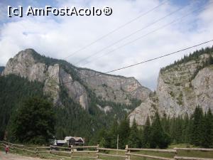 [P32] Am ajuns la Lacu Roșu. Natura nu încetează să ne uimească.  » foto by Floryn81
 - 
<span class="allrVoted glyphicon glyphicon-heart hidden" id="av738002"></span>
<a class="m-l-10 hidden" id="sv738002" onclick="voting_Foto_DelVot(,738002,9349)" role="button">șterge vot <span class="glyphicon glyphicon-remove"></span></a>
<a id="v9738002" class=" c-red"  onclick="voting_Foto_SetVot(738002)" role="button"><span class="glyphicon glyphicon-heart-empty"></span> <b>LIKE</b> = Votează poza</a> <img class="hidden"  id="f738002W9" src="/imagini/loader.gif" border="0" /><span class="AjErrMes hidden" id="e738002ErM"></span>