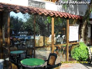 [P09]  ,,din afara este interzis sa aducem alcool'' » foto by adryana
 - 
<span class="allrVoted glyphicon glyphicon-heart hidden" id="av529369"></span>
<a class="m-l-10 hidden" id="sv529369" onclick="voting_Foto_DelVot(,529369,9358)" role="button">șterge vot <span class="glyphicon glyphicon-remove"></span></a>
<a id="v9529369" class=" c-red"  onclick="voting_Foto_SetVot(529369)" role="button"><span class="glyphicon glyphicon-heart-empty"></span> <b>LIKE</b> = Votează poza</a> <img class="hidden"  id="f529369W9" src="/imagini/loader.gif" border="0" /><span class="AjErrMes hidden" id="e529369ErM"></span>