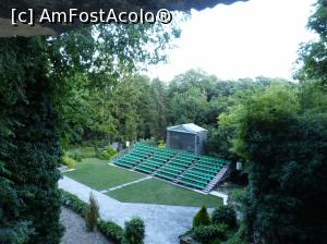 [P09] Tribuna pentru spectacol » foto by fredutza
 - 
<span class="allrVoted glyphicon glyphicon-heart hidden" id="av866706"></span>
<a class="m-l-10 hidden" id="sv866706" onclick="voting_Foto_DelVot(,866706,9395)" role="button">șterge vot <span class="glyphicon glyphicon-remove"></span></a>
<a id="v9866706" class=" c-red"  onclick="voting_Foto_SetVot(866706)" role="button"><span class="glyphicon glyphicon-heart-empty"></span> <b>LIKE</b> = Votează poza</a> <img class="hidden"  id="f866706W9" src="/imagini/loader.gif" border="0" /><span class="AjErrMes hidden" id="e866706ErM"></span>