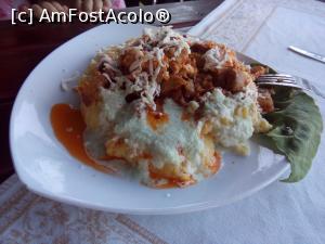 [P17] Restaurant Tanamera, Moneasa » foto by Mioritik
 - 
<span class="allrVoted glyphicon glyphicon-heart hidden" id="av1291561"></span>
<a class="m-l-10 hidden" id="sv1291561" onclick="voting_Foto_DelVot(,1291561,9475)" role="button">șterge vot <span class="glyphicon glyphicon-remove"></span></a>
<a id="v91291561" class=" c-red"  onclick="voting_Foto_SetVot(1291561)" role="button"><span class="glyphicon glyphicon-heart-empty"></span> <b>LIKE</b> = Votează poza</a> <img class="hidden"  id="f1291561W9" src="/imagini/loader.gif" border="0" /><span class="AjErrMes hidden" id="e1291561ErM"></span>