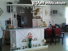 [P03] O parte din barul restaurantului. » foto by Marian Preda
 - 
<span class="allrVoted glyphicon glyphicon-heart hidden" id="av230790"></span>
<a class="m-l-10 hidden" id="sv230790" onclick="voting_Foto_DelVot(,230790,9544)" role="button">șterge vot <span class="glyphicon glyphicon-remove"></span></a>
<a id="v9230790" class=" c-red"  onclick="voting_Foto_SetVot(230790)" role="button"><span class="glyphicon glyphicon-heart-empty"></span> <b>LIKE</b> = Votează poza</a> <img class="hidden"  id="f230790W9" src="/imagini/loader.gif" border="0" /><span class="AjErrMes hidden" id="e230790ErM"></span>