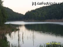 [P09] lacul cuejdel la apus » foto by cristina1973
 - 
<span class="allrVoted glyphicon glyphicon-heart hidden" id="av292406"></span>
<a class="m-l-10 hidden" id="sv292406" onclick="voting_Foto_DelVot(,292406,9631)" role="button">șterge vot <span class="glyphicon glyphicon-remove"></span></a>
<a id="v9292406" class=" c-red"  onclick="voting_Foto_SetVot(292406)" role="button"><span class="glyphicon glyphicon-heart-empty"></span> <b>LIKE</b> = Votează poza</a> <img class="hidden"  id="f292406W9" src="/imagini/loader.gif" border="0" /><span class="AjErrMes hidden" id="e292406ErM"></span>