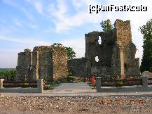[P13] Ruinele catedralei catolice din Baia construite de Alexandru cel Bun în numele soţiei sale (care tot catolică era...) » foto by Qvadratvus
 - 
<span class="allrVoted glyphicon glyphicon-heart hidden" id="av206429"></span>
<a class="m-l-10 hidden" id="sv206429" onclick="voting_Foto_DelVot(,206429,9631)" role="button">șterge vot <span class="glyphicon glyphicon-remove"></span></a>
<a id="v9206429" class=" c-red"  onclick="voting_Foto_SetVot(206429)" role="button"><span class="glyphicon glyphicon-heart-empty"></span> <b>LIKE</b> = Votează poza</a> <img class="hidden"  id="f206429W9" src="/imagini/loader.gif" border="0" /><span class="AjErrMes hidden" id="e206429ErM"></span>