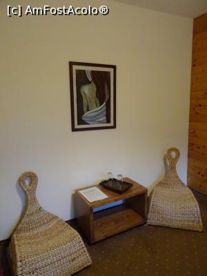 [P15] Spațiu de relaxare în cameră - Pensiunea Iara, Arieșeni.  » foto by tata123 🔱
 - 
<span class="allrVoted glyphicon glyphicon-heart hidden" id="av1098828"></span>
<a class="m-l-10 hidden" id="sv1098828" onclick="voting_Foto_DelVot(,1098828,9635)" role="button">șterge vot <span class="glyphicon glyphicon-remove"></span></a>
<a id="v91098828" class=" c-red"  onclick="voting_Foto_SetVot(1098828)" role="button"><span class="glyphicon glyphicon-heart-empty"></span> <b>LIKE</b> = Votează poza</a> <img class="hidden"  id="f1098828W9" src="/imagini/loader.gif" border="0" /><span class="AjErrMes hidden" id="e1098828ErM"></span>