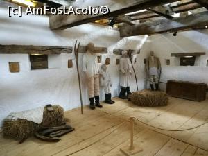 [P52] O zi de lucru la câmp - Turnul Porții » foto by crismis
 - 
<span class="allrVoted glyphicon glyphicon-heart hidden" id="av984438"></span>
<a class="m-l-10 hidden" id="sv984438" onclick="voting_Foto_DelVot(,984438,9653)" role="button">șterge vot <span class="glyphicon glyphicon-remove"></span></a>
<a id="v9984438" class=" c-red"  onclick="voting_Foto_SetVot(984438)" role="button"><span class="glyphicon glyphicon-heart-empty"></span> <b>LIKE</b> = Votează poza</a> <img class="hidden"  id="f984438W9" src="/imagini/loader.gif" border="0" /><span class="AjErrMes hidden" id="e984438ErM"></span>