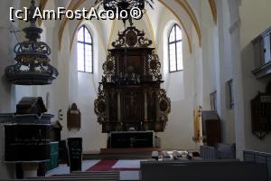 [P04] Interiorul bisericii din Cristian » foto by cristisch2003
 - 
<span class="allrVoted glyphicon glyphicon-heart hidden" id="av1331100"></span>
<a class="m-l-10 hidden" id="sv1331100" onclick="voting_Foto_DelVot(,1331100,9653)" role="button">șterge vot <span class="glyphicon glyphicon-remove"></span></a>
<a id="v91331100" class=" c-red"  onclick="voting_Foto_SetVot(1331100)" role="button"><span class="glyphicon glyphicon-heart-empty"></span> <b>LIKE</b> = Votează poza</a> <img class="hidden"  id="f1331100W9" src="/imagini/loader.gif" border="0" /><span class="AjErrMes hidden" id="e1331100ErM"></span>