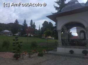 [P11] Mănăstirea Ciolanu, Buzău » foto by Mioritik
 - 
<span class="allrVoted glyphicon glyphicon-heart hidden" id="av1262097"></span>
<a class="m-l-10 hidden" id="sv1262097" onclick="voting_Foto_DelVot(,1262097,9673)" role="button">șterge vot <span class="glyphicon glyphicon-remove"></span></a>
<a id="v91262097" class=" c-red"  onclick="voting_Foto_SetVot(1262097)" role="button"><span class="glyphicon glyphicon-heart-empty"></span> <b>LIKE</b> = Votează poza</a> <img class="hidden"  id="f1262097W9" src="/imagini/loader.gif" border="0" /><span class="AjErrMes hidden" id="e1262097ErM"></span>