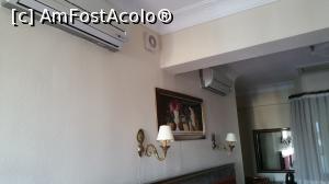 [P25] Pasha Palas Hotel - cele două aparate de aer condiţionat » foto by nicole33
 - 
<span class="allrVoted glyphicon glyphicon-heart hidden" id="av1136763"></span>
<a class="m-l-10 hidden" id="sv1136763" onclick="voting_Foto_DelVot(,1136763,9717)" role="button">șterge vot <span class="glyphicon glyphicon-remove"></span></a>
<a id="v91136763" class=" c-red"  onclick="voting_Foto_SetVot(1136763)" role="button"><span class="glyphicon glyphicon-heart-empty"></span> <b>LIKE</b> = Votează poza</a> <img class="hidden"  id="f1136763W9" src="/imagini/loader.gif" border="0" /><span class="AjErrMes hidden" id="e1136763ErM"></span>