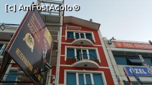 [P28] Pasha Palas Hotel - vedere din lateral şi balconul camerei mele aflate la ultimul etaj » foto by nicole33
 - 
<span class="allrVoted glyphicon glyphicon-heart hidden" id="av1136766"></span>
<a class="m-l-10 hidden" id="sv1136766" onclick="voting_Foto_DelVot(,1136766,9717)" role="button">șterge vot <span class="glyphicon glyphicon-remove"></span></a>
<a id="v91136766" class=" c-red"  onclick="voting_Foto_SetVot(1136766)" role="button"><span class="glyphicon glyphicon-heart-empty"></span> <b>LIKE</b> = Votează poza</a> <img class="hidden"  id="f1136766W9" src="/imagini/loader.gif" border="0" /><span class="AjErrMes hidden" id="e1136766ErM"></span>