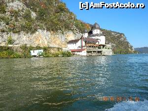 [P02] manastirea Mraconia » foto by belutina
 - 
<span class="allrVoted glyphicon glyphicon-heart hidden" id="av479093"></span>
<a class="m-l-10 hidden" id="sv479093" onclick="voting_Foto_DelVot(,479093,9782)" role="button">șterge vot <span class="glyphicon glyphicon-remove"></span></a>
<a id="v9479093" class=" c-red"  onclick="voting_Foto_SetVot(479093)" role="button"><span class="glyphicon glyphicon-heart-empty"></span> <b>LIKE</b> = Votează poza</a> <img class="hidden"  id="f479093W9" src="/imagini/loader.gif" border="0" /><span class="AjErrMes hidden" id="e479093ErM"></span>