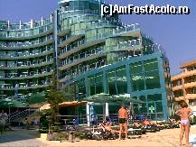 [P16] Grand Hotel Primorsko - hotelul văzut de la piscină » foto by nicole33
 - 
<span class="allrVoted glyphicon glyphicon-heart hidden" id="av307905"></span>
<a class="m-l-10 hidden" id="sv307905" onclick="voting_Foto_DelVot(,307905,9878)" role="button">șterge vot <span class="glyphicon glyphicon-remove"></span></a>
<a id="v9307905" class=" c-red"  onclick="voting_Foto_SetVot(307905)" role="button"><span class="glyphicon glyphicon-heart-empty"></span> <b>LIKE</b> = Votează poza</a> <img class="hidden"  id="f307905W9" src="/imagini/loader.gif" border="0" /><span class="AjErrMes hidden" id="e307905ErM"></span>